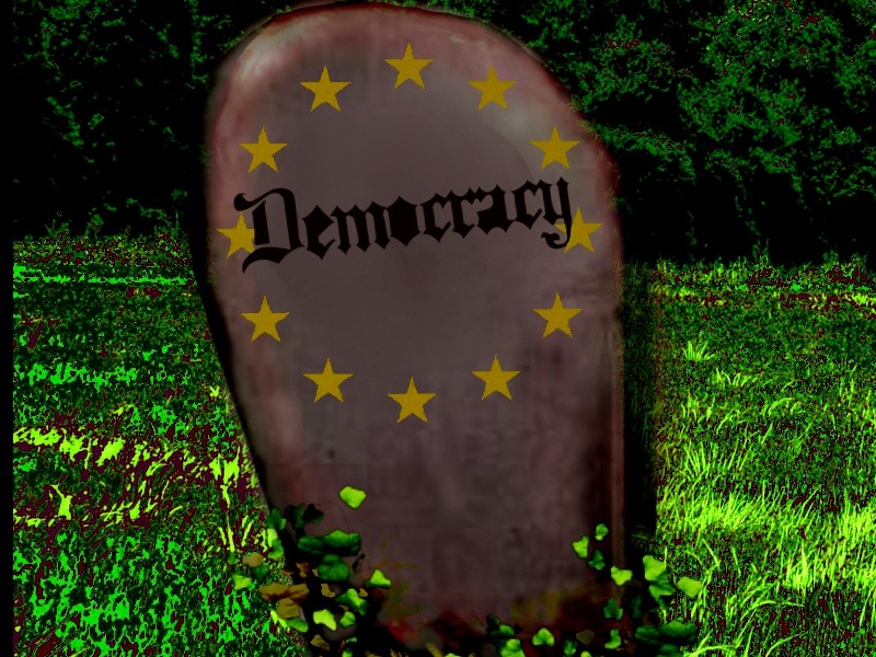Смерть демократии?