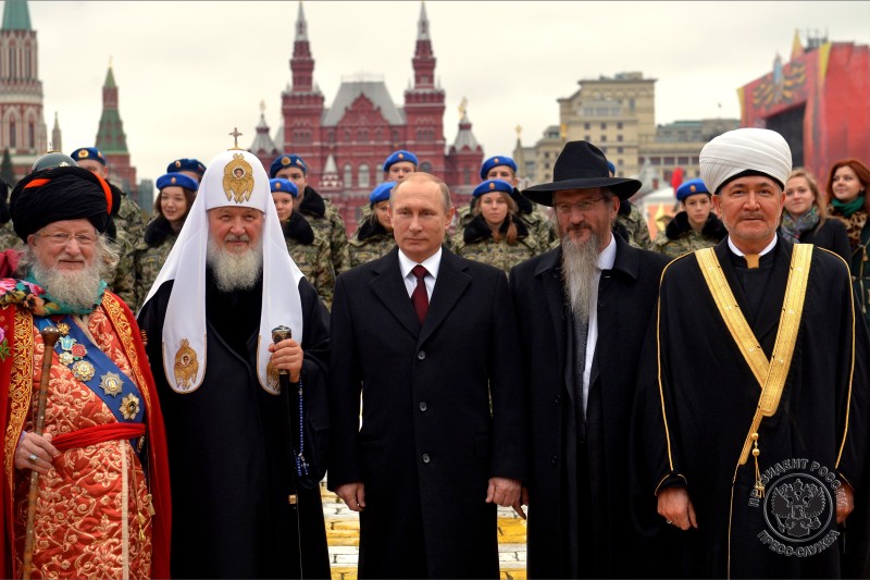 Политика и религия в России